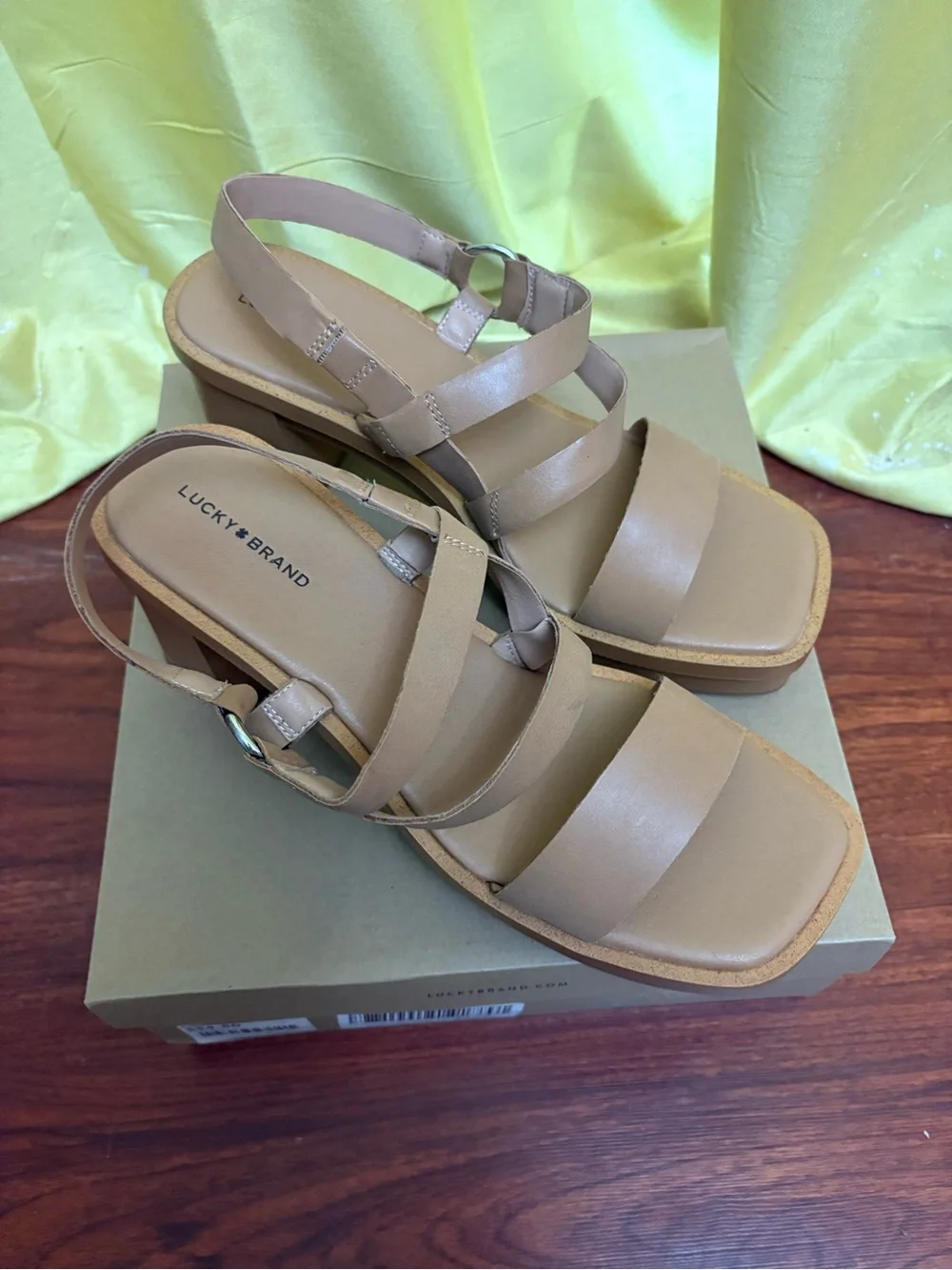 Lucky Brand Cognac Tan Platform Slingback Sandals